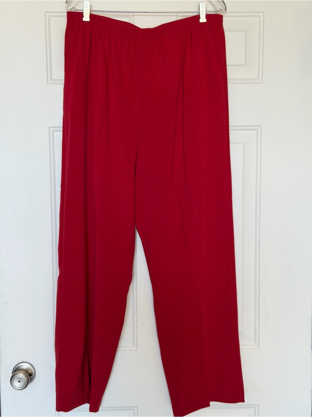 Alfred Dunner~Bold~Red~Relaxed Fit~Elastic Waist~Pull-On Slacks~Pockets~Size 16